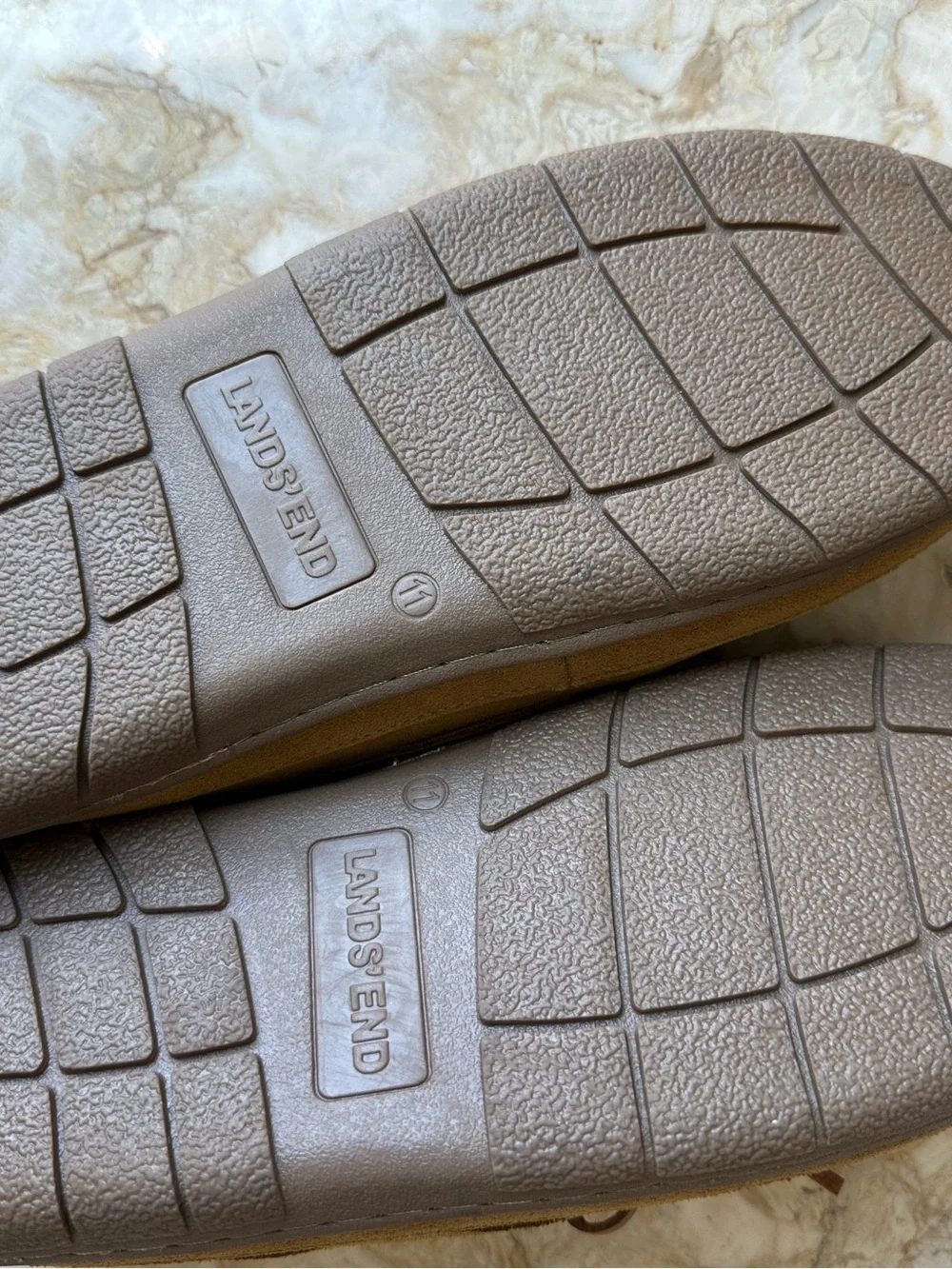 NEW Men's 11 Lands End Lined Moccasin Slippers Indoor Outdoor English Tan Brown